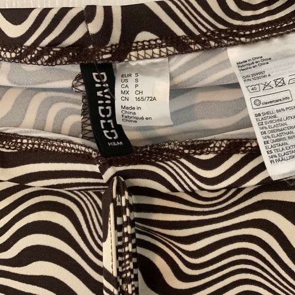 Divided zebra black white pants small with string - Picture 2 of 2